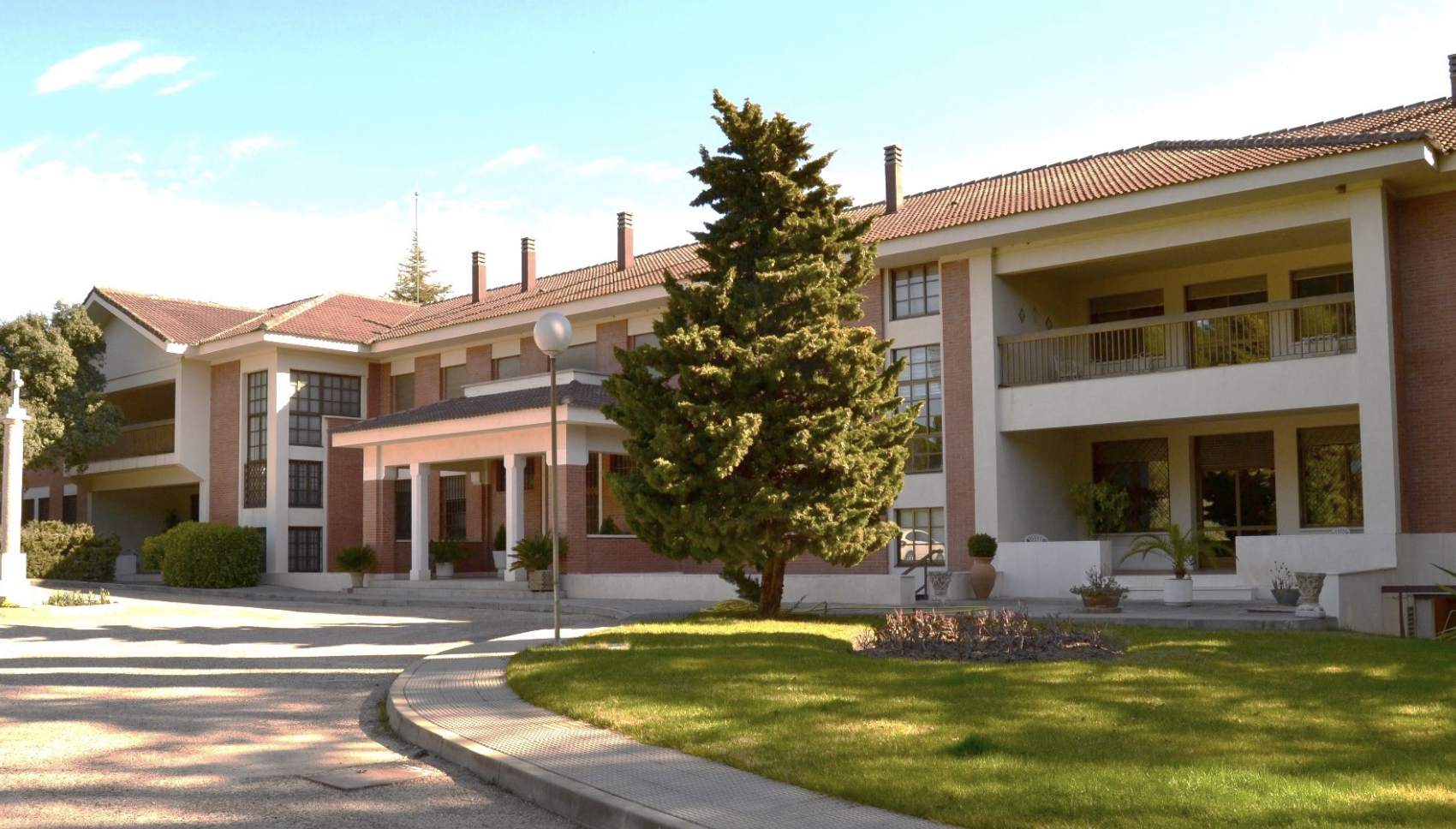 Aquinas American School