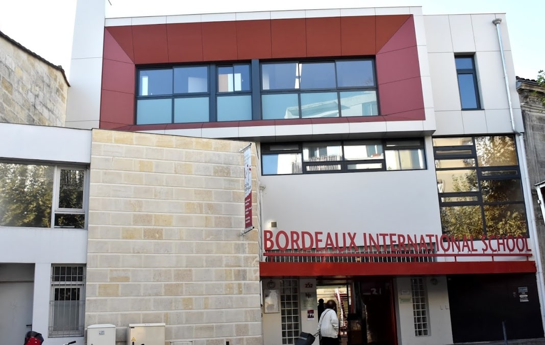 Bordeaux International School