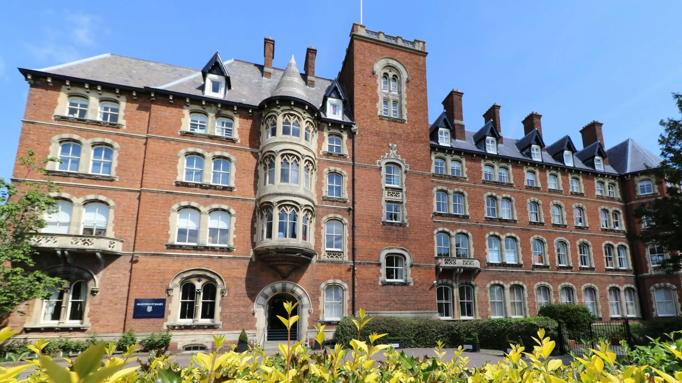 Malvern St James Girls’ School