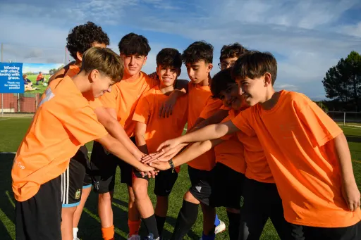 Agora Barcelona International School