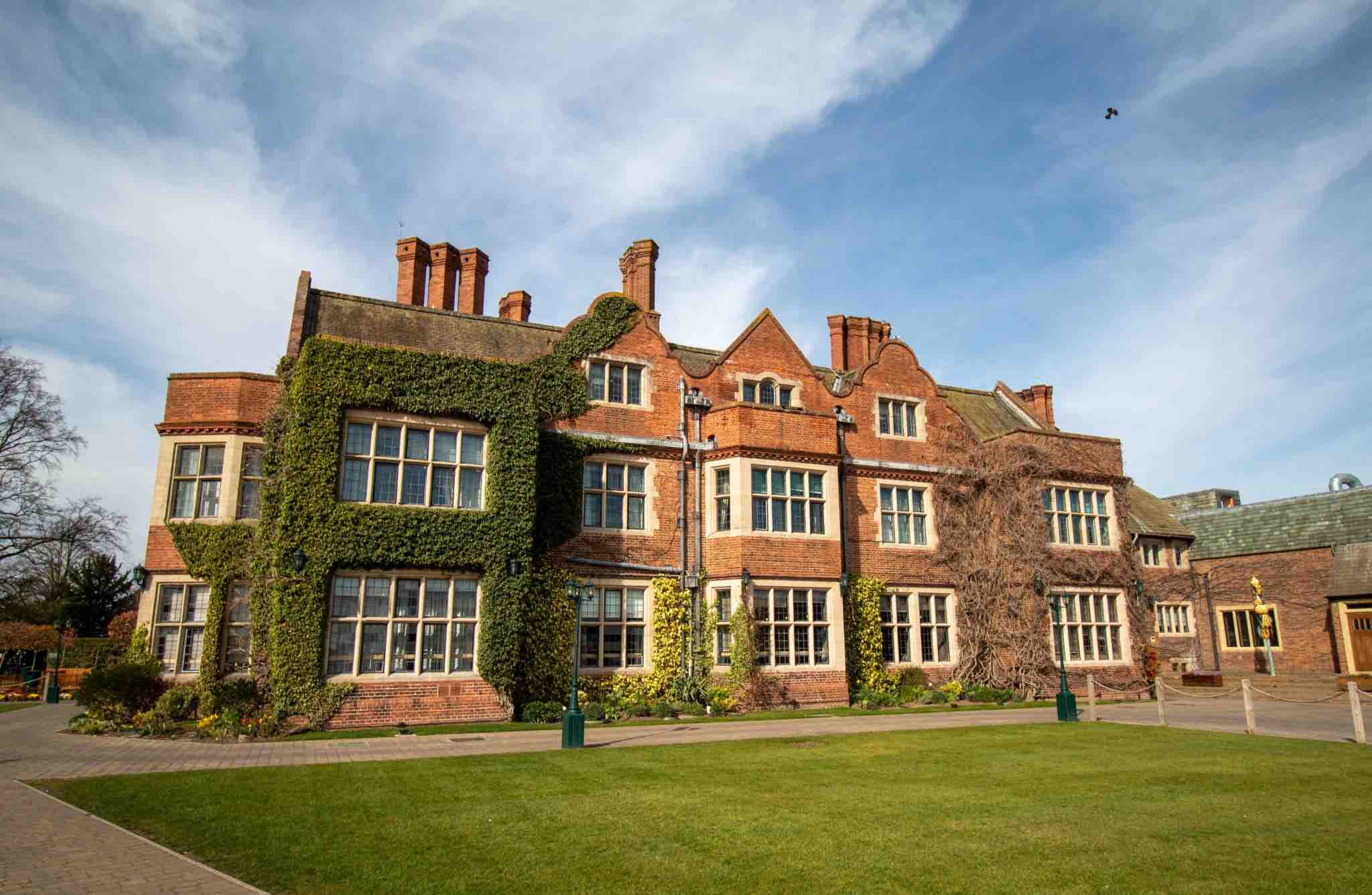 Queen Ethelburga’s Collegiate