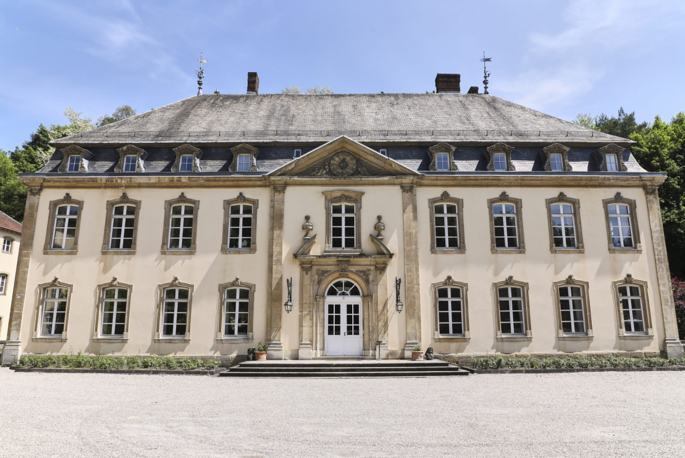 Luxembourg School of Business